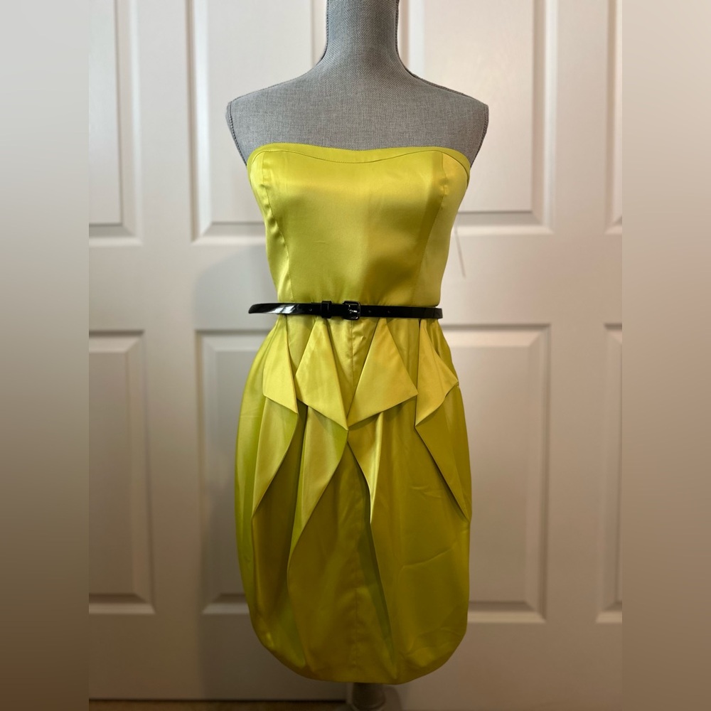 Jessica Simpson Strapless Dress. NWT.